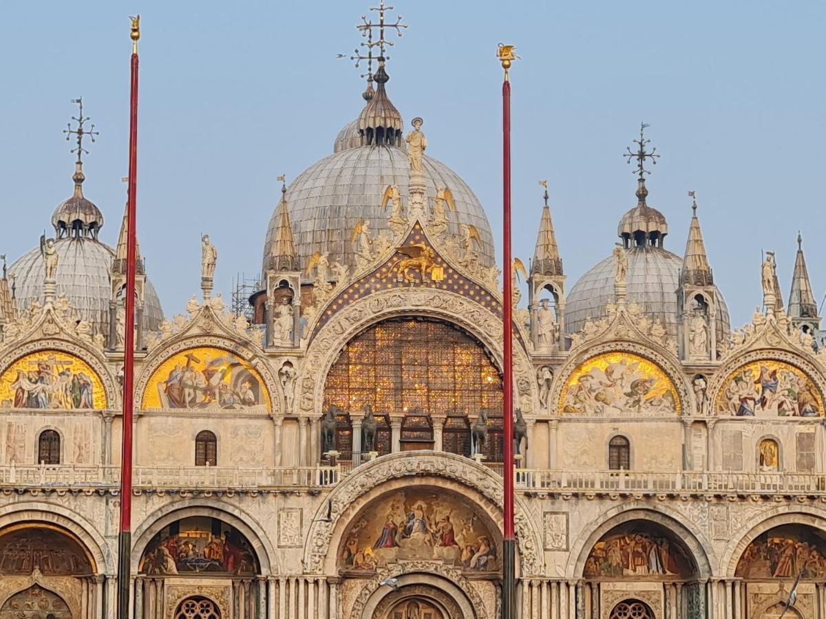 Friendly Venice Suites Ngoại thất bức ảnh