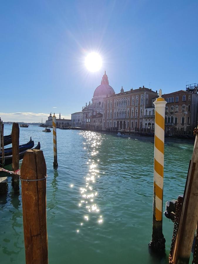 Friendly Venice Suites Ngoại thất bức ảnh