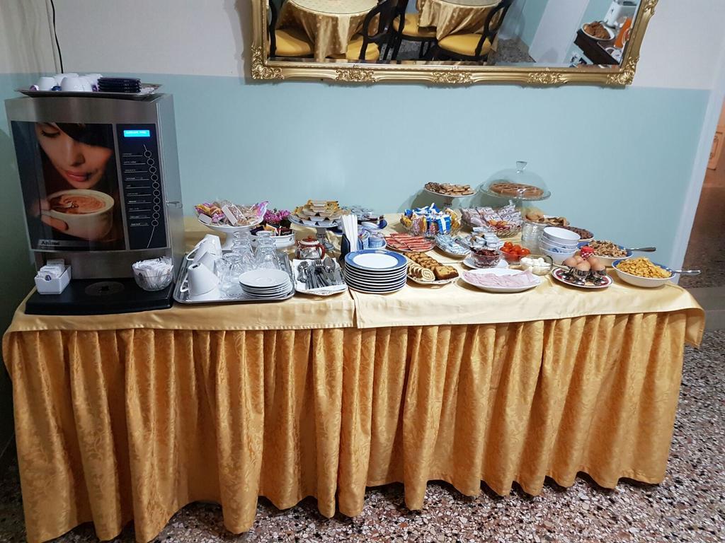 Friendly Venice Suites Ngoại thất bức ảnh
