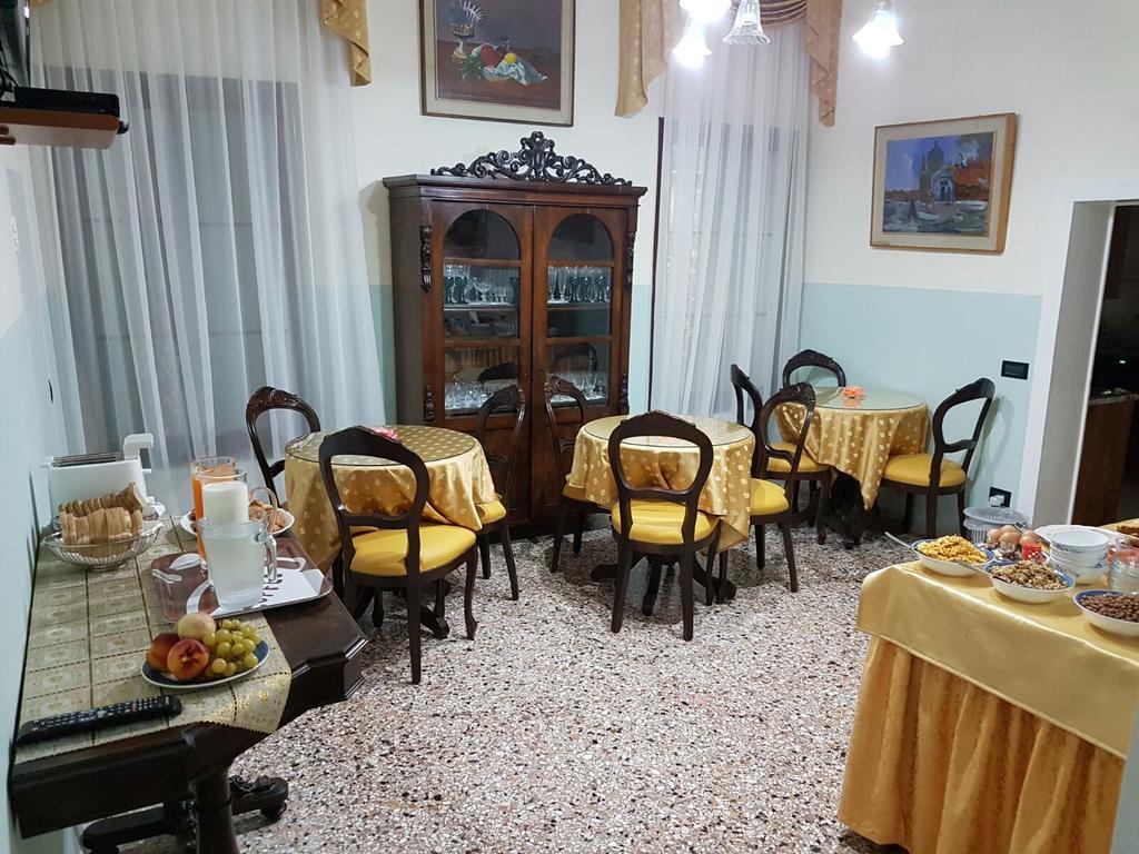 Friendly Venice Suites Ngoại thất bức ảnh