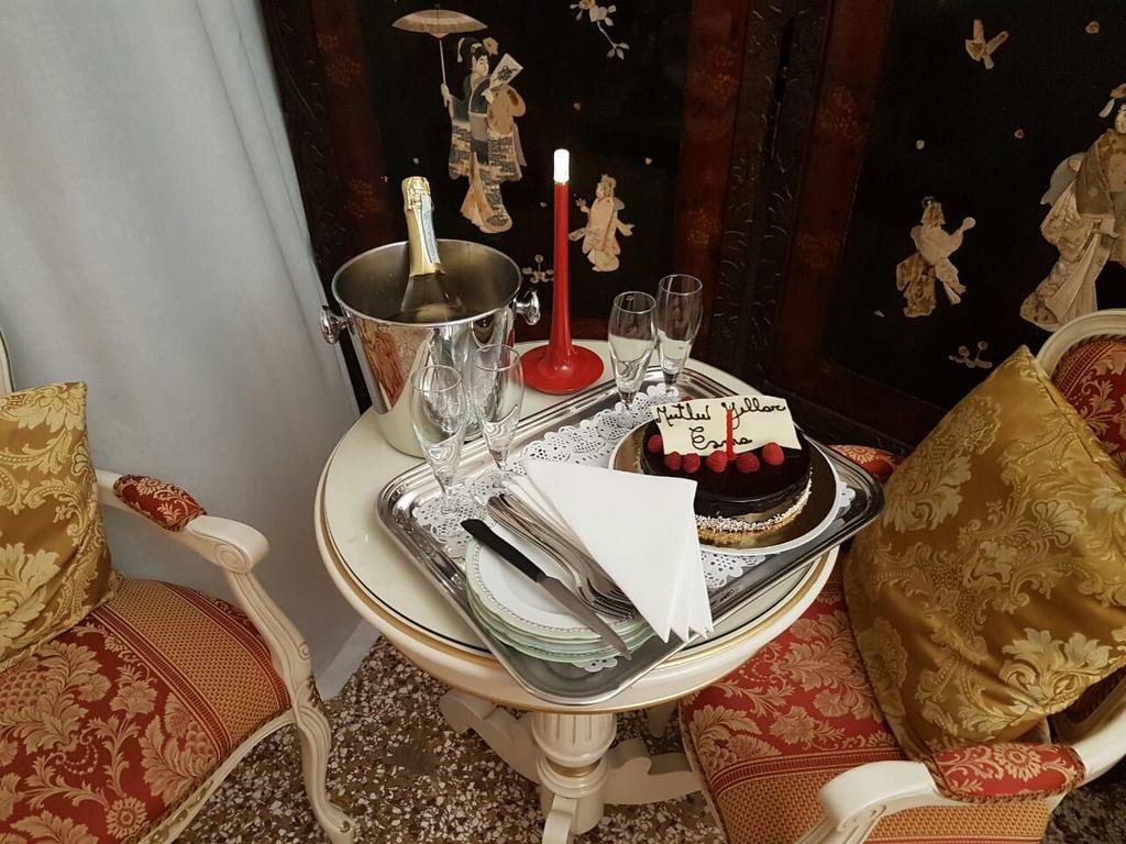 Friendly Venice Suites Ngoại thất bức ảnh