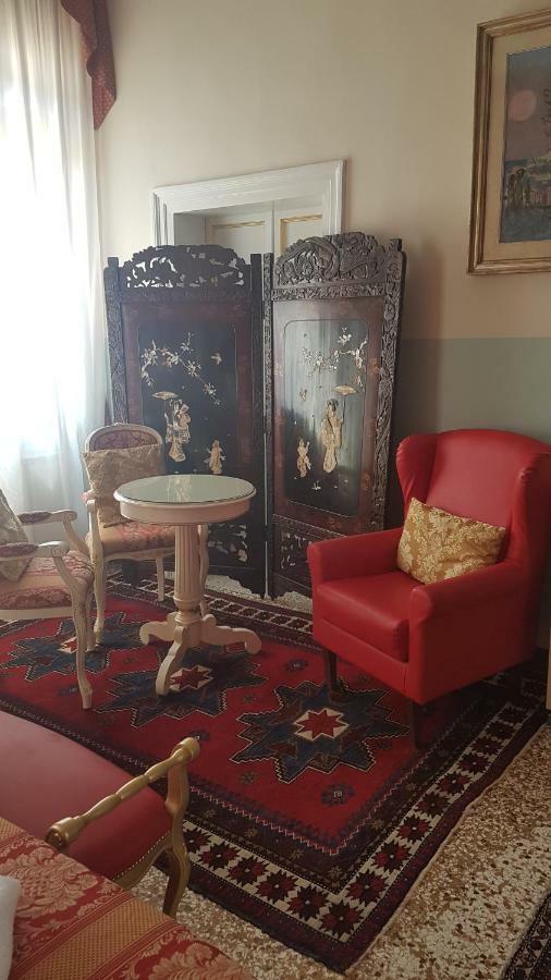Friendly Venice Suites Ngoại thất bức ảnh